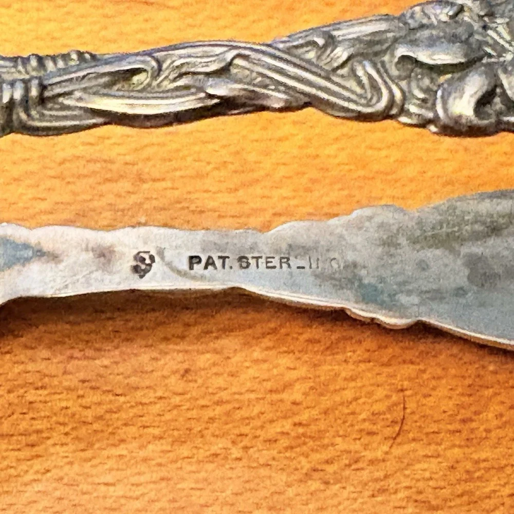 International Silver Frontenac Bon Bon Tongs Sterling Silver 1903 Art Nouveau
